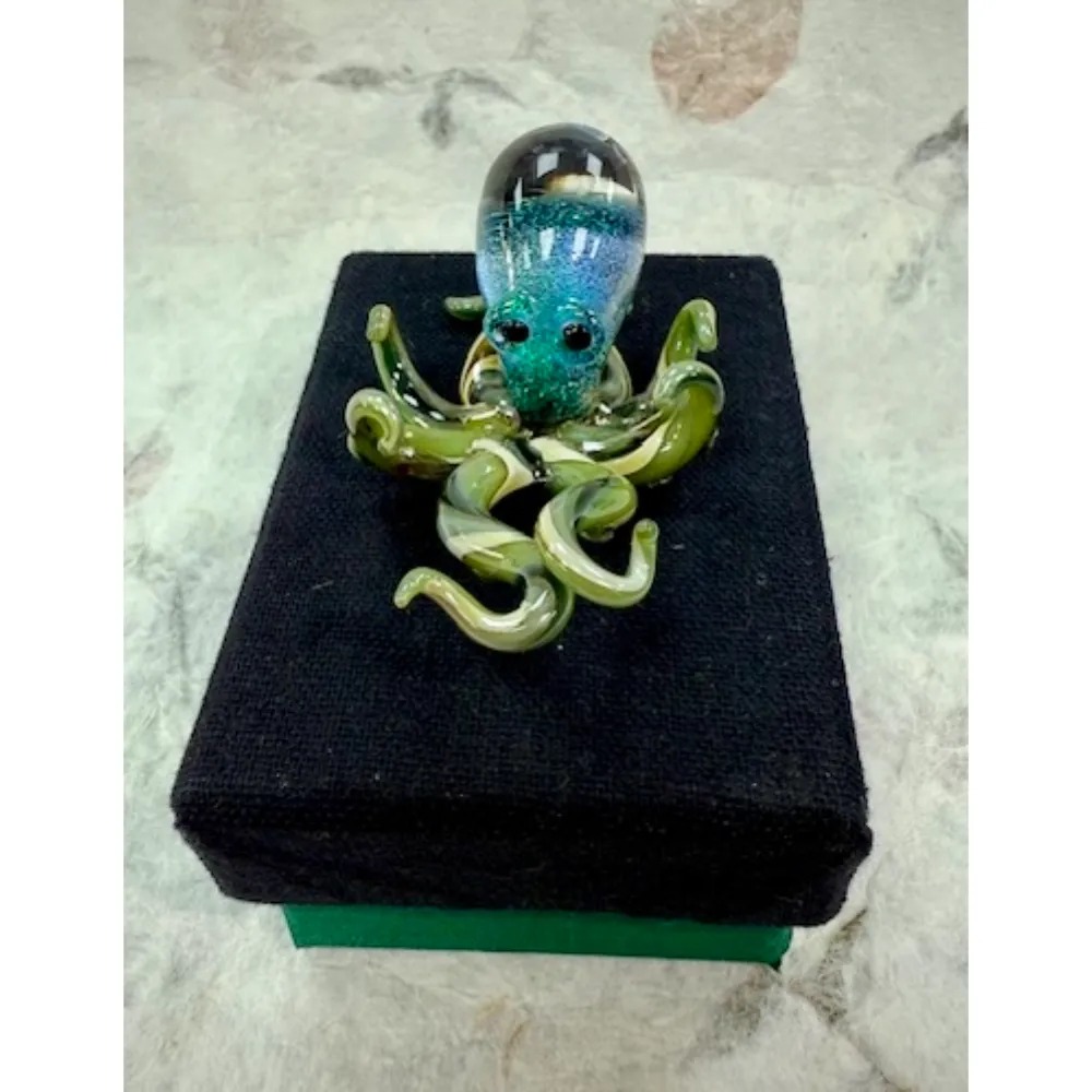 Hand Blown Glass Sculpture - Small - Octopus - Image 2