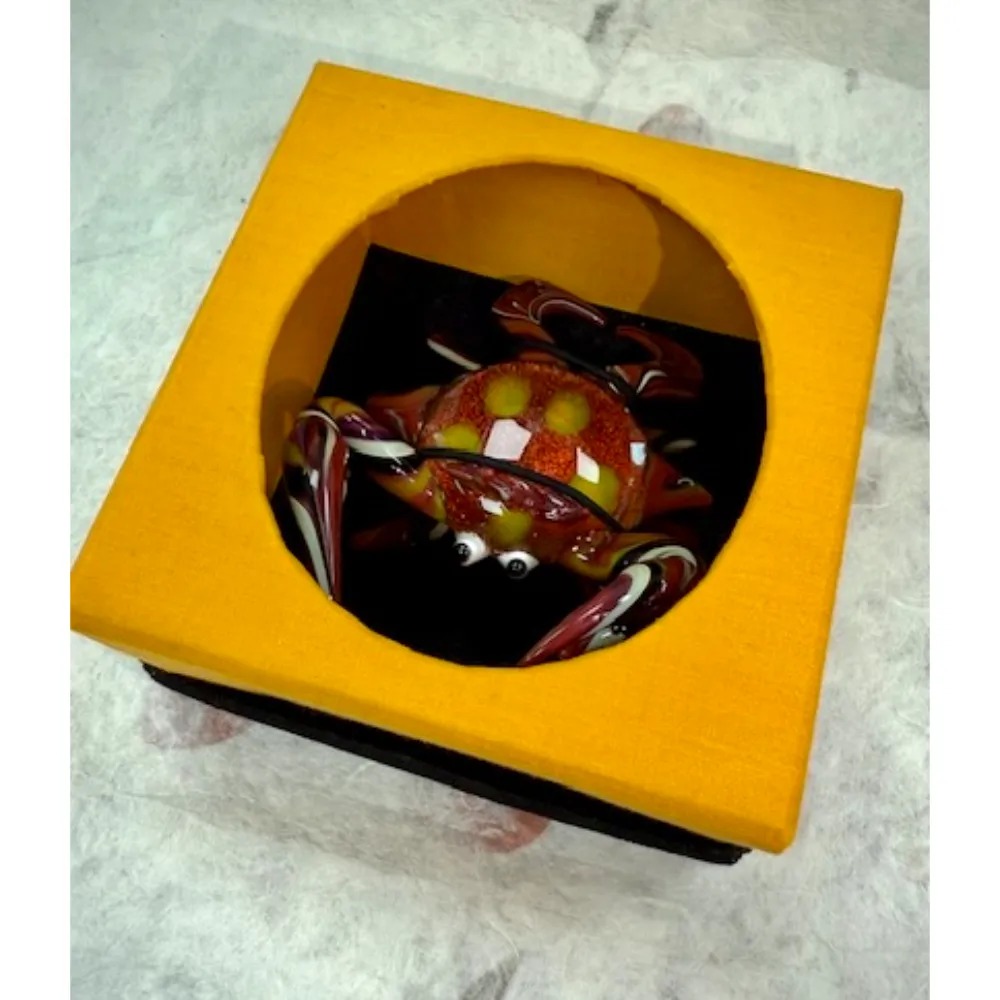 Hand Blown Glass Sculpture - Large - Crab - Image 6