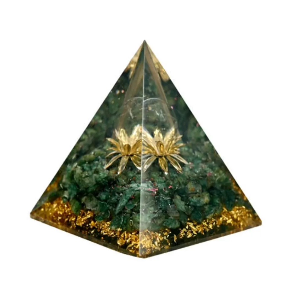 Orgone Pyramid Green Jade Lotus 9x7cm