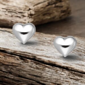 Silver Studs - Hearts